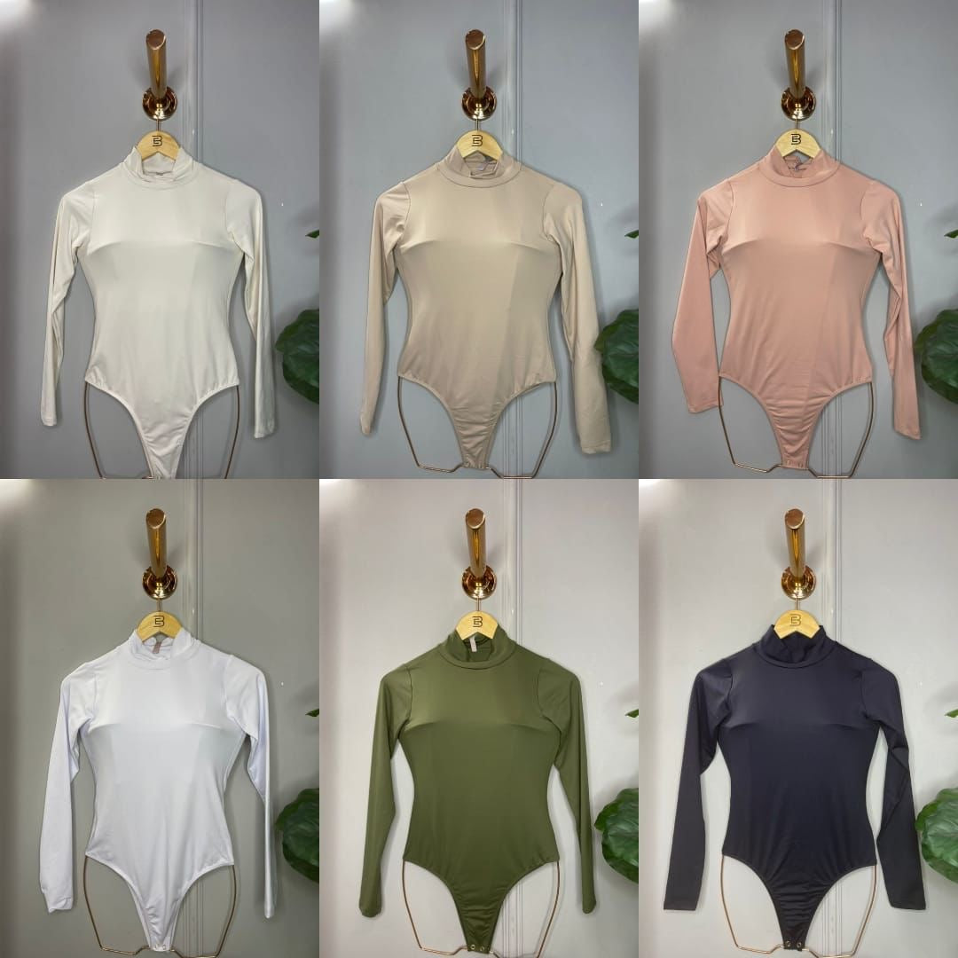 Body manga longa e gola alta