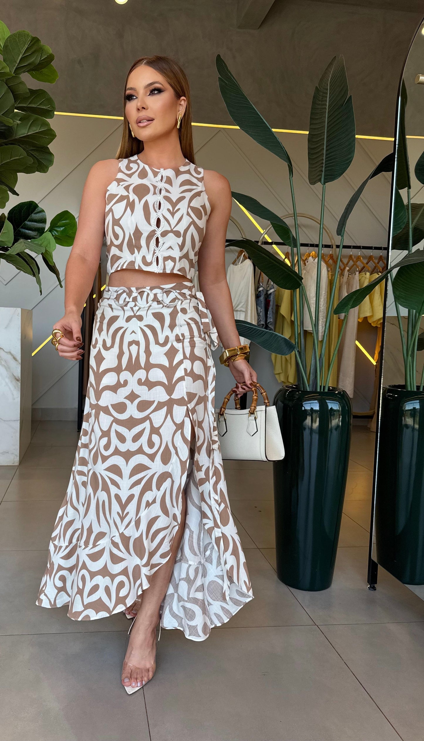 Conjunto saia midi estampada