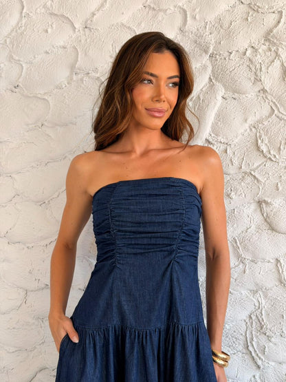 Vestido tomara que caia cintura baixa