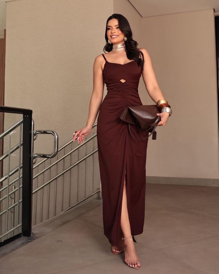 Vestido fluit marrom